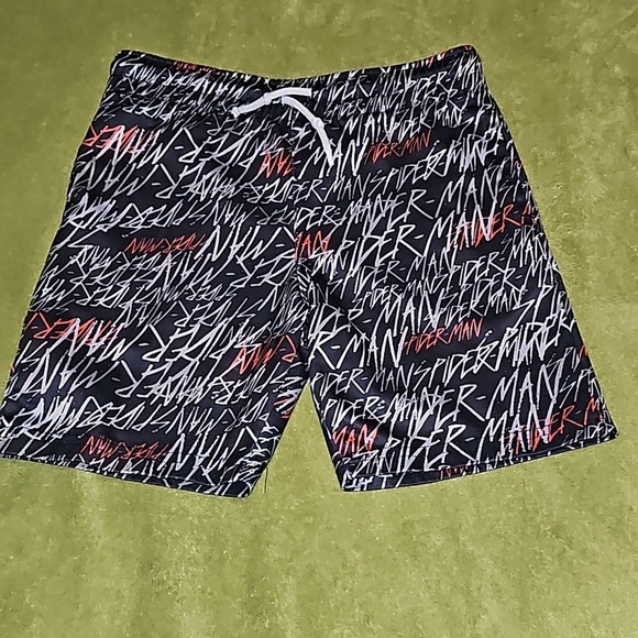 Marvel Other - Marvel Comics Disney Spiderman Drawstring Side Pocket Gym Shorts Black Red White